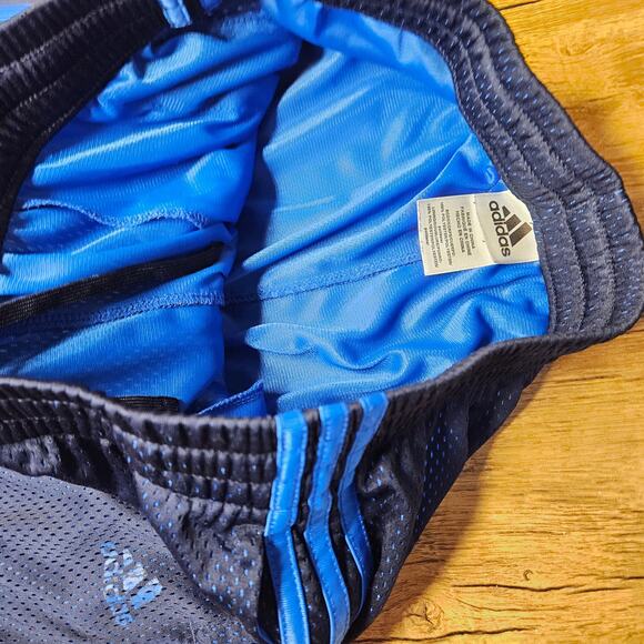 adidas basketball lined elastic pull on shorts size 18/20 boys 2 pair - Picture 4 of 7